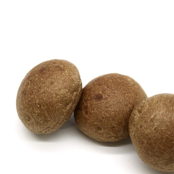 Pumpernickel Dinner Rolls - Image 3